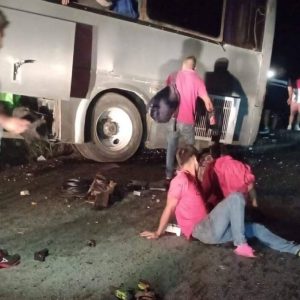 El autobús, que provenía de Palenque, Chiapas, se dirigía hacia la ciudad de Chetumal