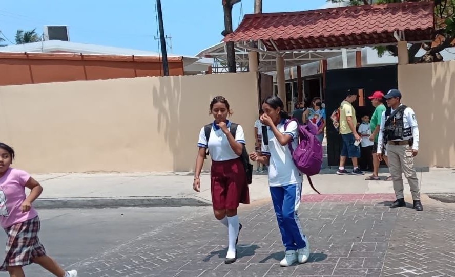 Existe suficiente infraestructura educativa en el municipio de Carmen