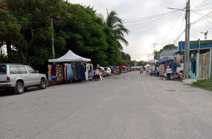 No se tolerará que bazaristas invadan baquetas y calles en el Chechén: En Ciudad del Carmen