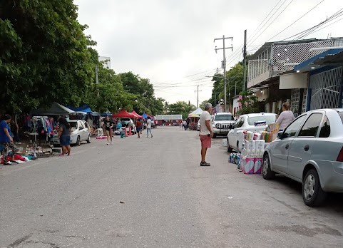 No se tolerará que bazaristas invadan baquetas y calles en el Chechén: En Ciudad del Carmen