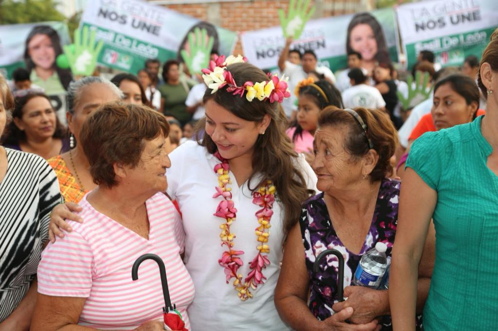 Sasil de León cuenta con apoyo del PES para la gubernatura de Chiapas