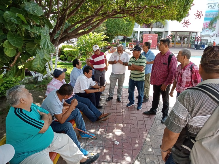 Miles de petroleros reclaman justicia