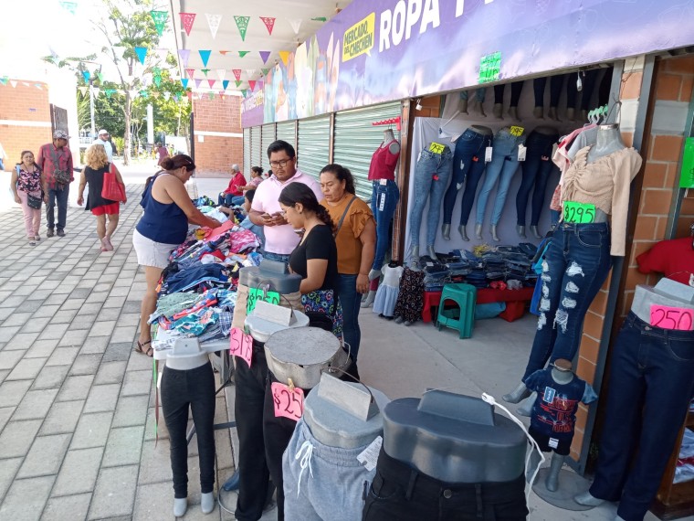 Nuevo mercado del Chechén de Ciudad del Carmen, ya cuenta energía eléctrica