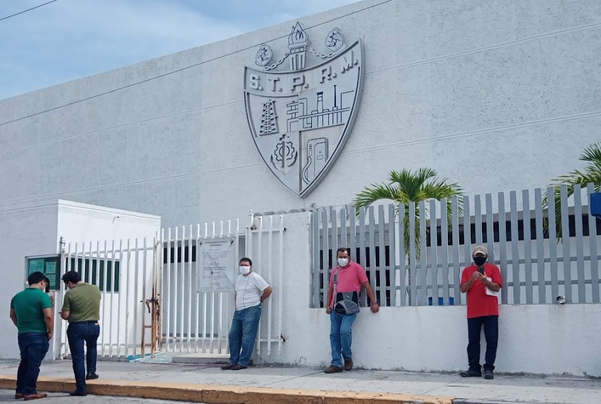 Miles de petroleros reclaman justicia