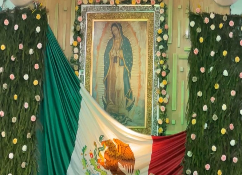 Mariachi Águilas le llevan mañanitas a la Virgen de Guadalupe: En Ciudad del Carmen