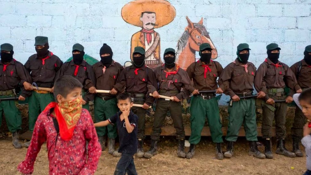 Anuncia la desaparición de su estructura civil el EZLN: “Las ciudades de Chiapas están en caos”
