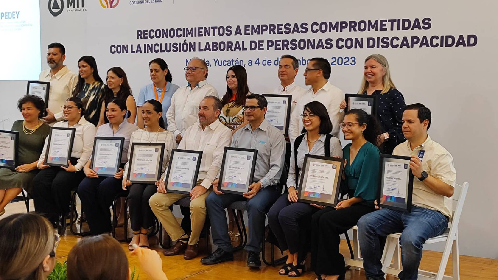 Empresas inclusivas son reconocidas en Yucatán
