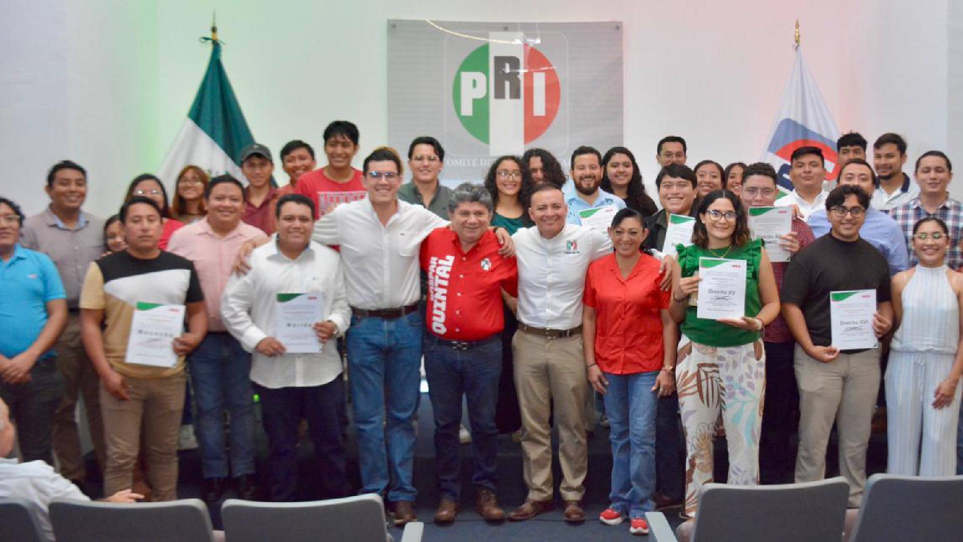 Con los jóvenes PRI tiene pasado, presente y futuro : Gaspar Quintal Parra