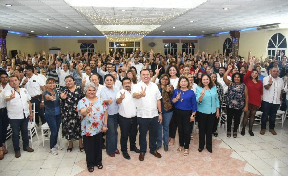 Renán Barrera trabajará para beneficio de las y los maestros de Yucatán