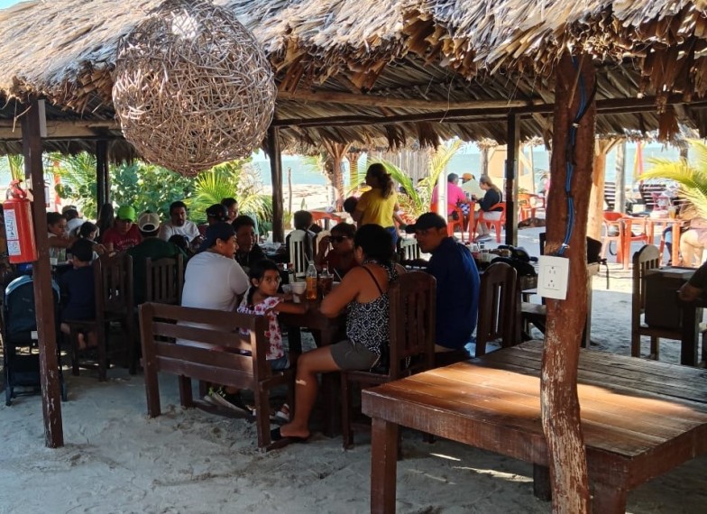 Restauranteros de Ciudad del Carmen esperan repunte de un 100% en servicios