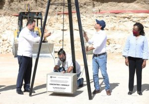 La construcción de la nueva torre Webhelp en Yucatán garantizará nuevos empleos y mejores pagados. 