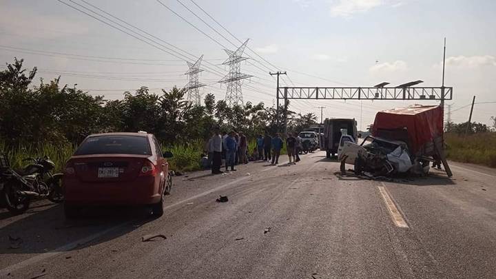 Accidente en la Villahermosa – Escárcega dejó 7 heridos