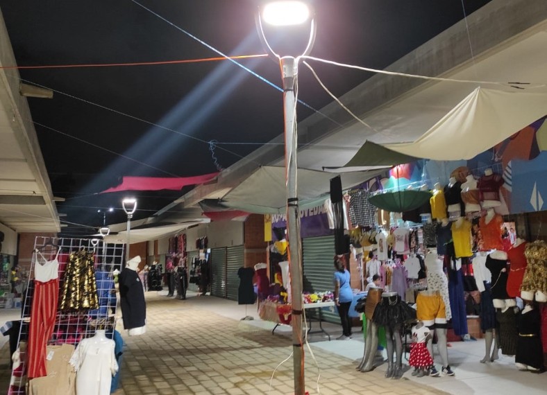 Nuevo mercado del Chechén de Ciudad del Carmen, ya cuenta energía eléctrica