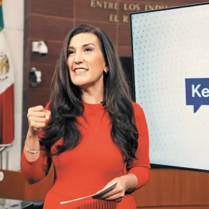 Kenia López. Jefa de Oficina.