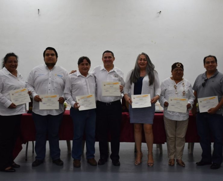 Hernández Aparicio nuevo presidente de la Comisión de Derecho Notarial en Ciudad del Carmen