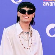 Peso Pluma deja los corridos