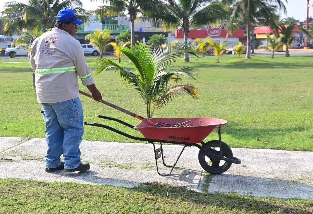 Ayuntamiento de Carmen carece de intenciones para mejorar el salario a burócratas