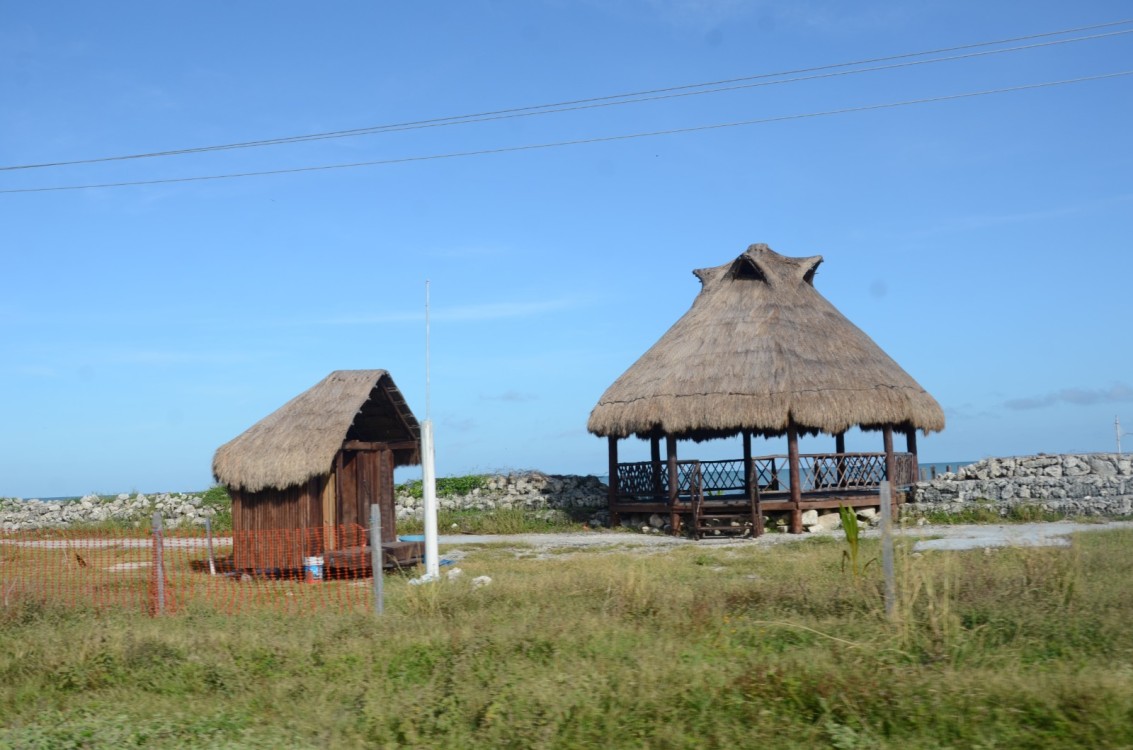 Sigue privatización de playas en el municipio de Carmen