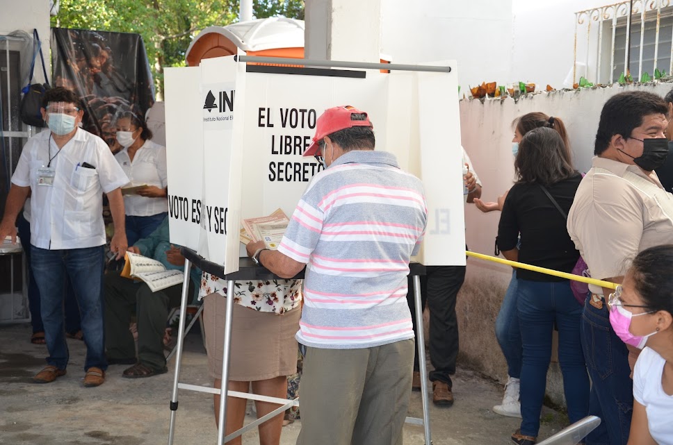Por imposición de candidatos algunos partidos políticos podrían desaparecer