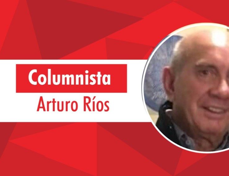 La crítica de Hank Rohn a AMLO