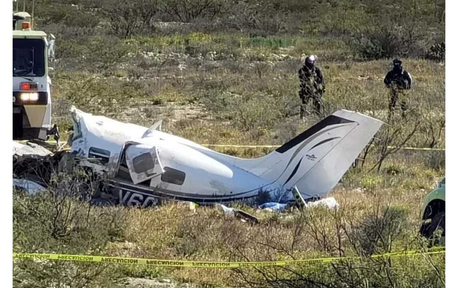 Avioneta se desploma cerca del aeropuerto de Ramos Arizpe