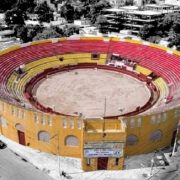 La "Corrida Blanca" se ha convertido en una tradición anual