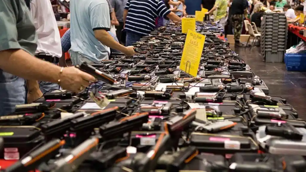 Corte de Apelaciones de EUA falla a favor de México ante demanda contra de fabricantes de armas
