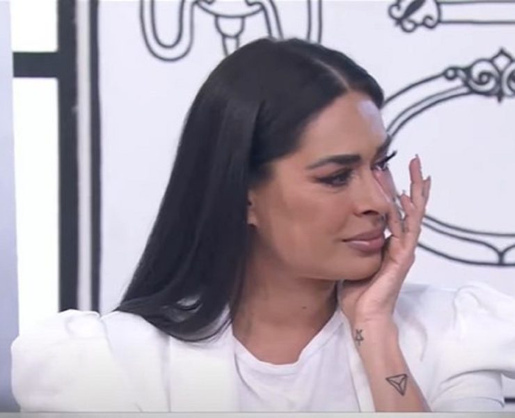 Galilea lloró al recordar que le hacían bullying por su cuerpo postparto
