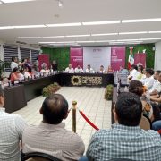 Alcalde de Ciudad del Carmen se aumenta el salario