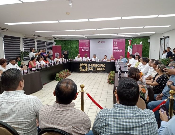 Alcalde de Ciudad del Carmen se aumenta el salario