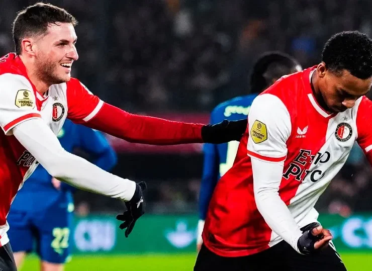 América tendría amarrado el fichaje de Javairo Dilrosun para el Clausura 2024