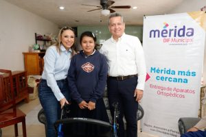 El Presidente Municipal mencionó que el Ayuntamiento, a través del DIF Mérida, ya entregó más de 1,700 apoyos durante la presente administración.