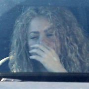 Shakira fue acosada en su propia casa