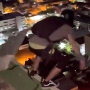 Paracaidista británico pierde la vida Nathy Odinson, se lanzó desde el piso 29 en Tailandia