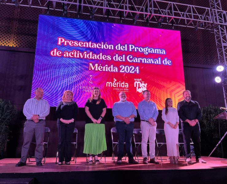 El Ayuntamiento presenta el programa de actividades del Carnaval de Mérida 2024