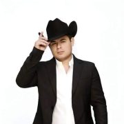 Alfredo Olivas ya no se presentará