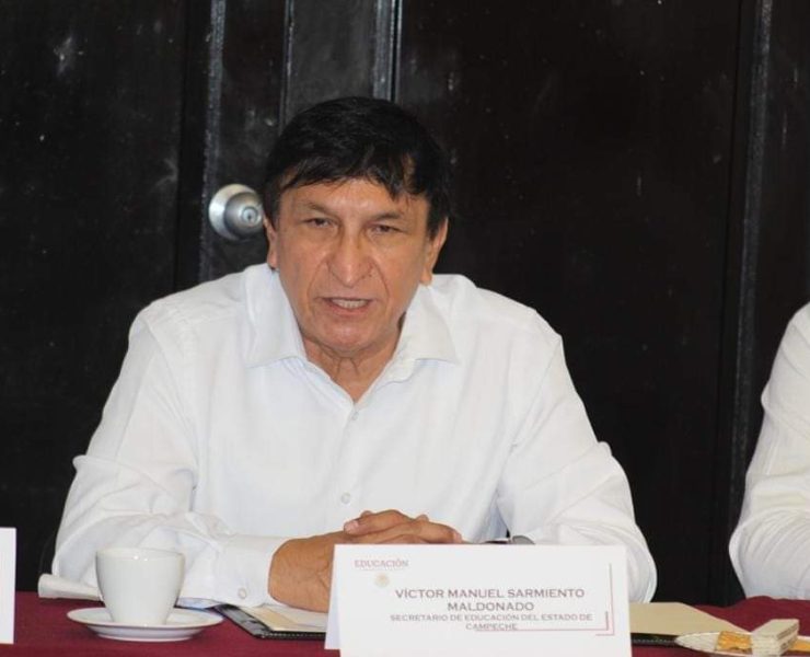 Investiga Secretaría de Educación