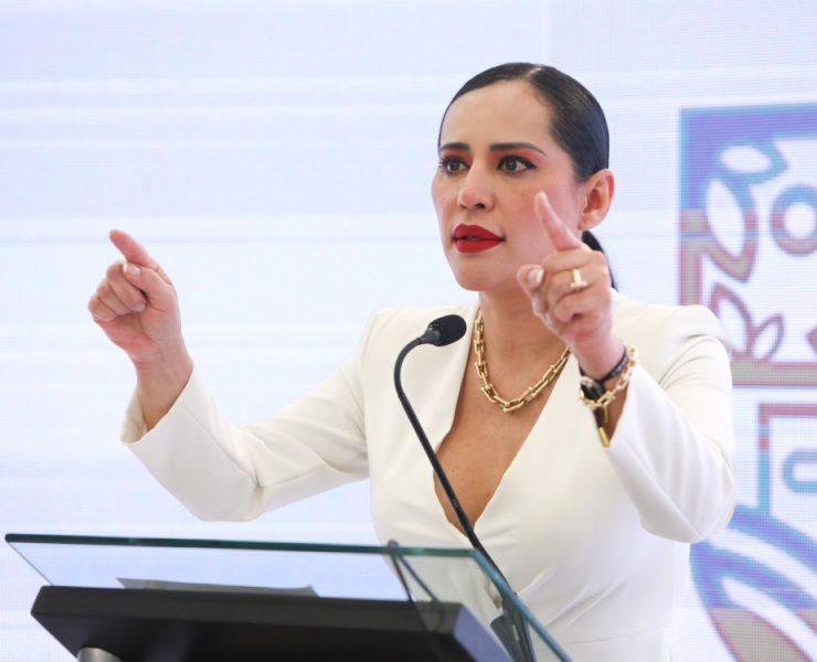 “No soy limosnera ni estoy hambreada” responde Cuevas a Taboada