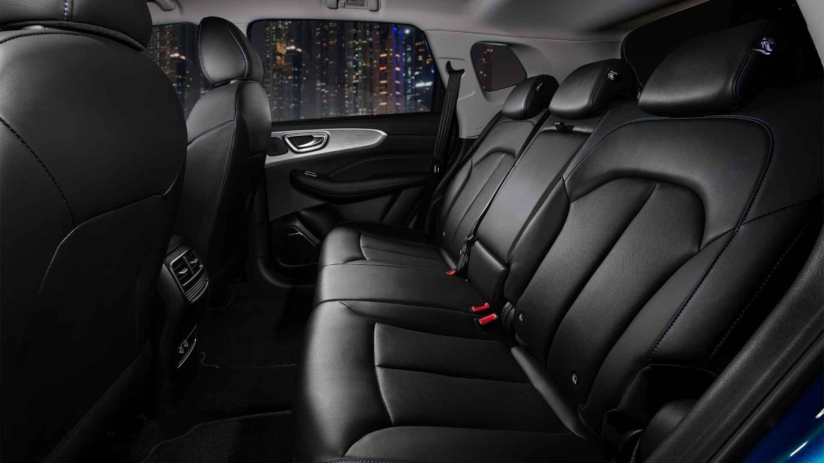 asientos interior MG RX5 2024