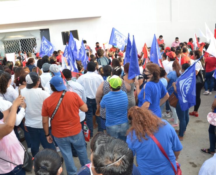 Por imposición de candidatos algunos partidos políticos podrían desaparecer