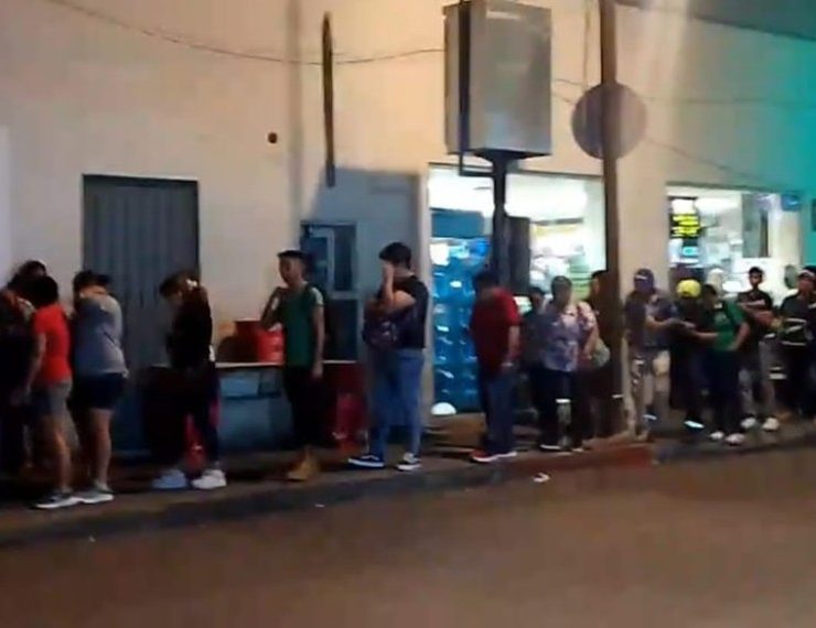 Usuarios sufren por el paro de la Alianza de Camioneros de Yucatán