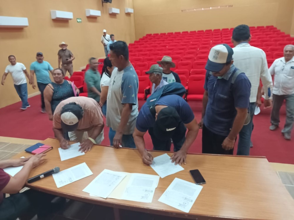 Rehabilitarán caminos para tránsito de pescadores en la Península de Atasta