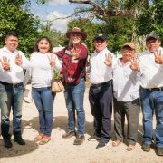 Fortalecida con la unidad de los morenistas concluye Verónica Camino su precampaña.