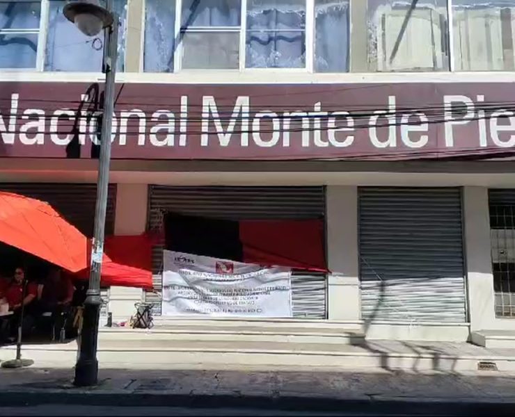 Solo con el aumento salarial se levantará la huelga en Monte de Piedad