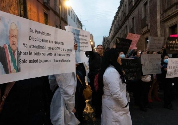 2023 se caracterizó por una notable disminución en ingresos y gastos marcado por la priorización de megaproyectos como la Refinería Olmeca en Dos Bocas y el Tren Maya