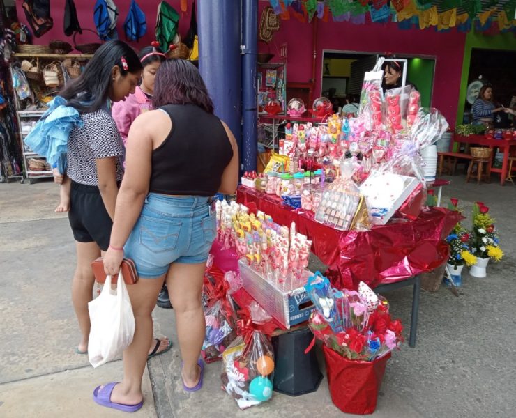 Mal tiempo podría afectar más a San Valentín