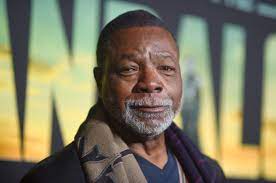 Falleció el actor Carl Weathers a los 76 años de edad.