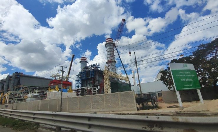 Juan Carlos Vega Milke, anunció que la planta de energía eléctrica de Ciclo Combinado Mérida IV, iniciará sus operaciones de pruebas el próximo mes de julio