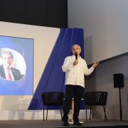V edición de Expo Foro de Energía Yucatán 2024, el ex funcionario federal ofreció la conferencia "Prospectiva y desafíos de la transición energética internacional"