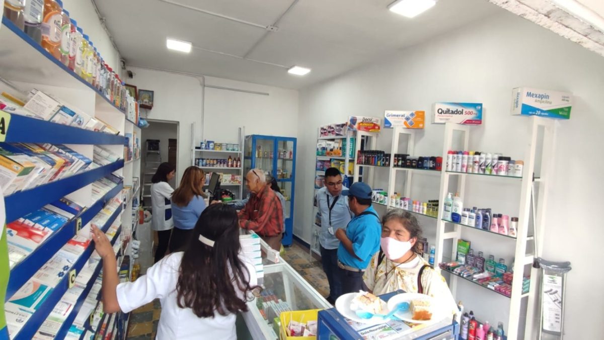 Grandes farmacéuticas están acabando con las farmacias de Ciudad del Carmen